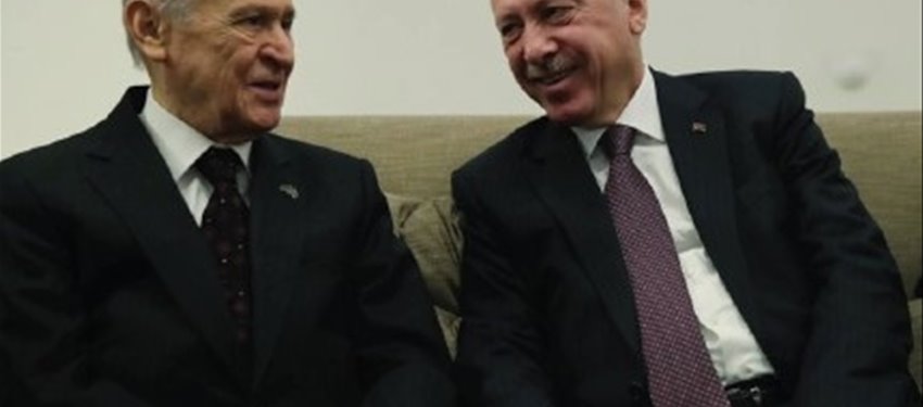 Erdoğan ve Bahçeli, TBMMde Bir Araya Geldi  MECLİSTE KRİTİK GÖRÜŞME